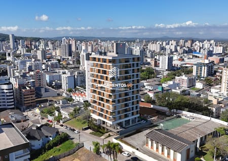 Apartamento no bairro Centro em Criciúma - Cód. 1660