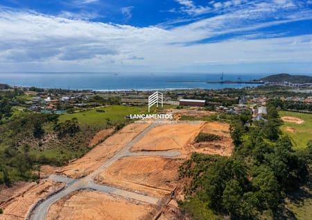 Terreno no bairro Ribanceira em Imbituba - Cód. 1572