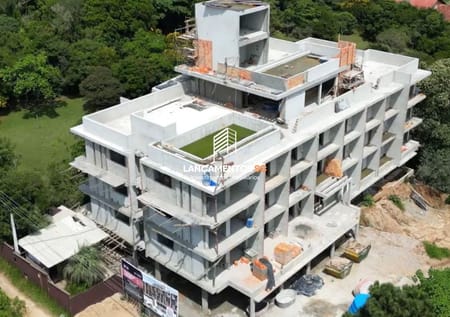 Apartamento no bairro Praia do Rosa em Imbituba - Cód. 1163