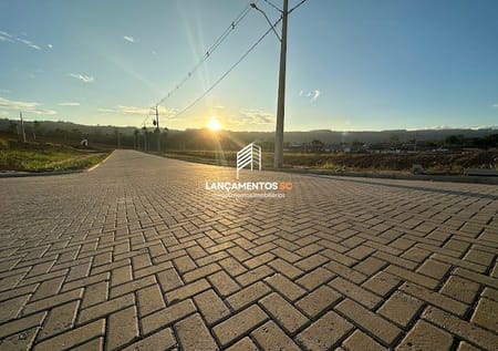 Terreno no bairro Rio Maina em Criciúma - Cód. 1207