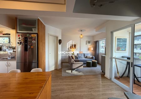 Apartamento no bairro Centro em Florianópolis - Cód. 1804