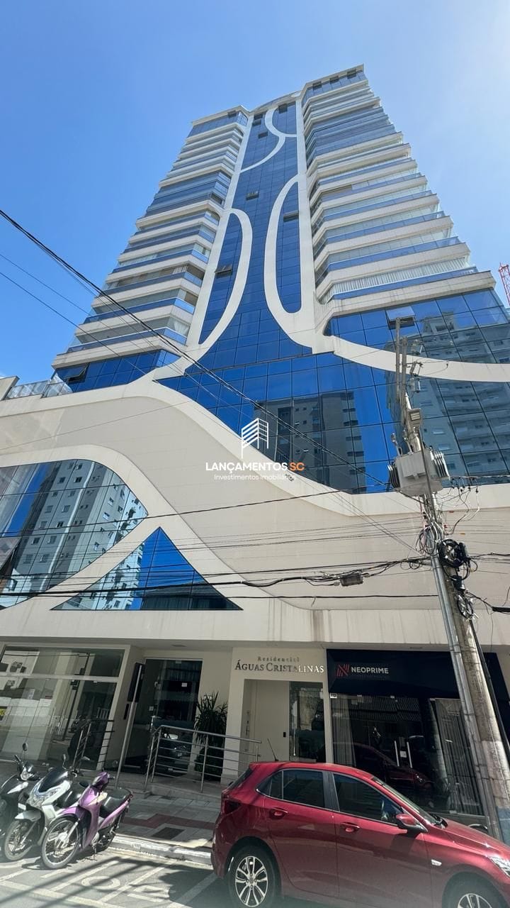 Apartamento no bairro Meia Praia em Itapema - Cód. 1628