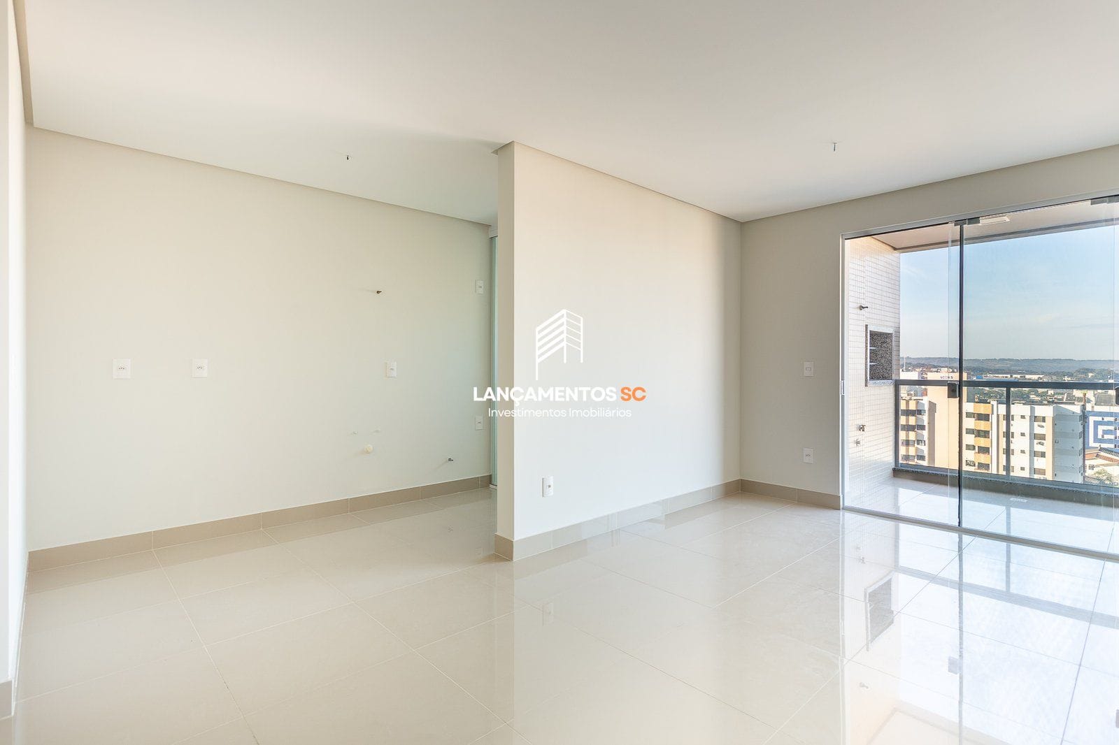Apartamento no bairro Michel em Criciúma - Cód. 1202