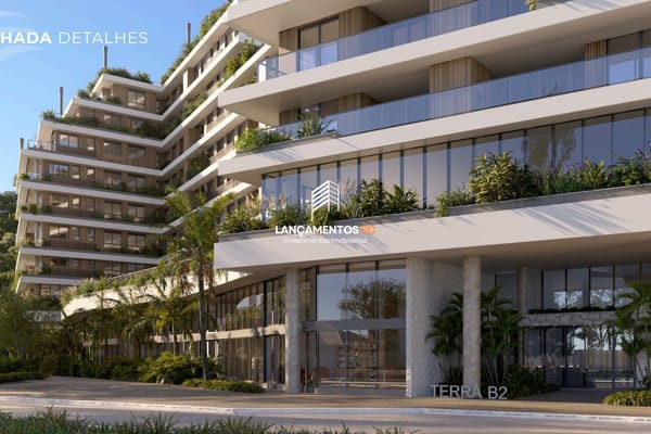 Apartamento no bairro Jurerê Internacional em Florianópolis - Cód. 1815