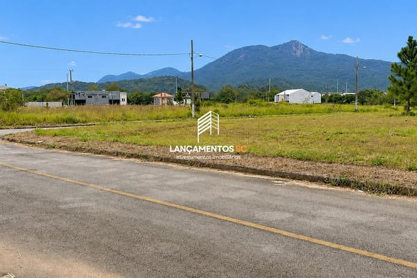 Terreno no bairro Sertão do Maruim em São José - Cód. 1733