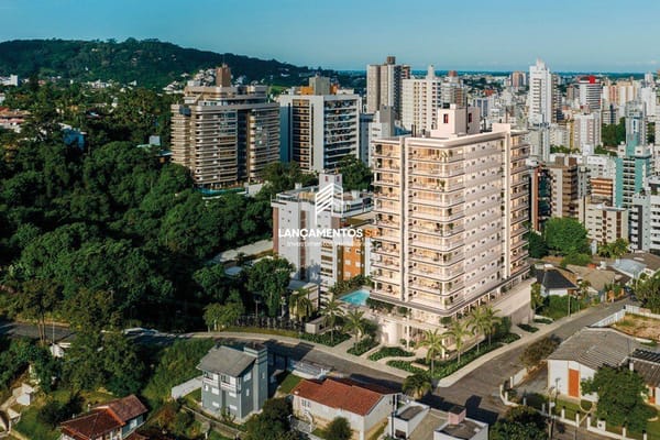Apartamento no bairro Centro em Criciúma - Cód. 1651