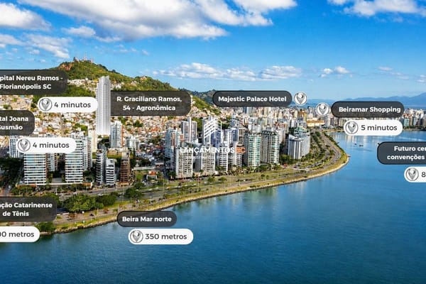 Apartamento no bairro Agronômica em Florianópolis - Cód. 1794
