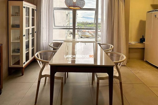 Apartamento no bairro Centro em Florianópolis - Cód. 1979