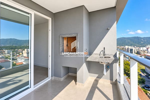 Apartamento no bairro Centro em Imbituba - Cód. 1023