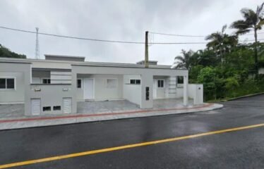 Casa nova, pronta para morar em Brusque/SC