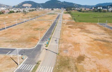 Lançamento, em Tubarão/SC- Loteamento Vilaggio das Pedras