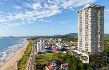 Lançamento a 70 metros do mar em Barra Velha/SC