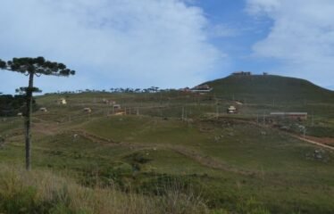 Terreno em condomínio fechado, Altos da Serra, em Bom Jardim da Serrra.