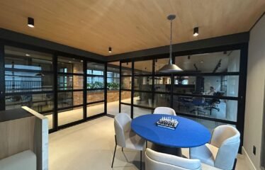 Apartamento Garden, decorado e mobiliado no Estreito