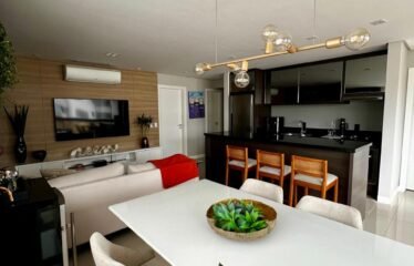 Apartamento semimobiliado no Estreito