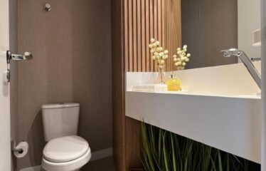 Apartamento semimobiliado no Estreito