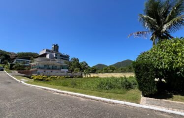 Terreno com 513m² no Condomínio Casablanca em Cacupé